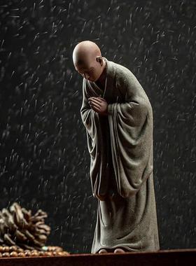 新中式创意紫砂禅意小和尚桌面摆件书房客厅办公室陶瓷家居饰品