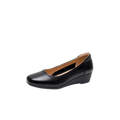 马内尔坡跟不累脚工作鞋