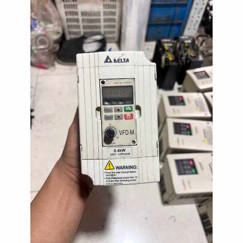 议价台达变频器0.4kw台达VFD004M21A拆机一台成色实维修