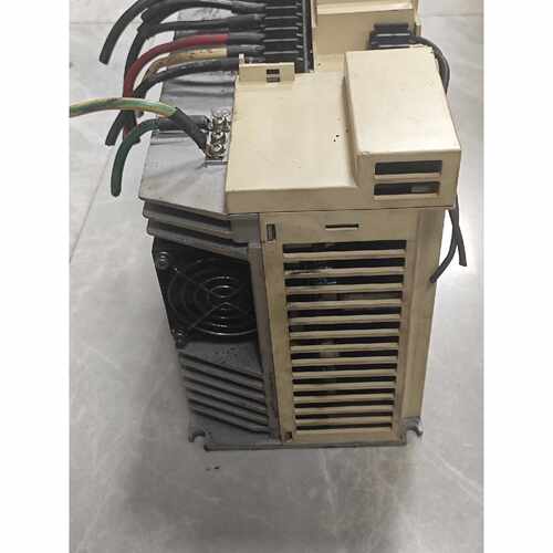 议价三菱原装拆机主轴驱动器 MDS-B-SPJ2-75