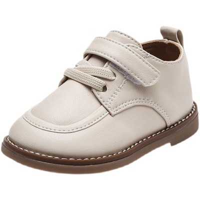 宝宝时尚软底防滑皮鞋