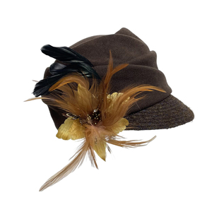 三环路【原创】羽毛花朵贝雷帽复古可折叠保暖帽子羽毛装饰报童帽