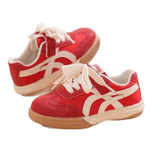 达芙妮童鞋男女童板鞋2025春秋新款滑板鞋儿童运动鞋阿甘鞋休闲鞋