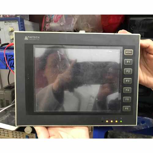 海泰克触摸屏PWS6800C-P ，通电如图所示 灯议价