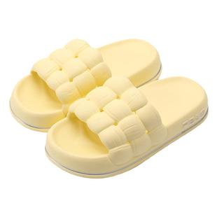 拖鞋女款夏天室内家居厚底防滑2026新款踩屎感凉拖鞋女士夏季外穿