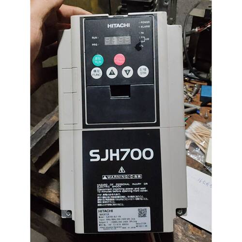 询价日立变频器，SJH700一台