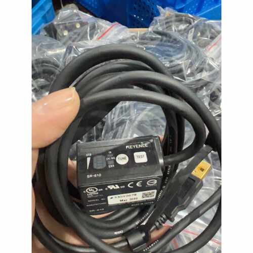 询价基恩士KEYENCE SR-610扫描读取器，，几乎
