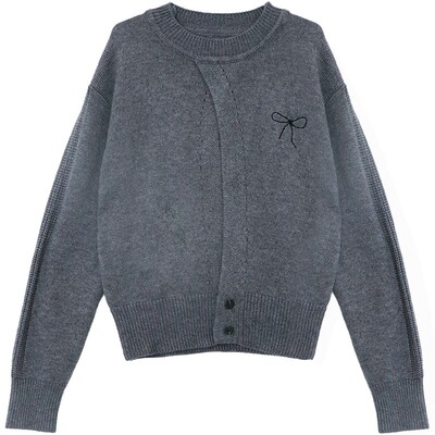 设计感灰色开叉套头休闲圆领毛衣