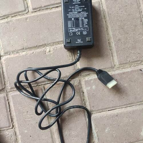 【议价-可维修】电源 充电器 SW306 12V 工控备件  /均有货