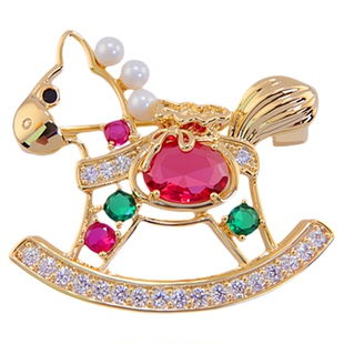 高级感彩锆可爱小马胸针女气质时尚百搭衣服别针胸花装饰新年礼物