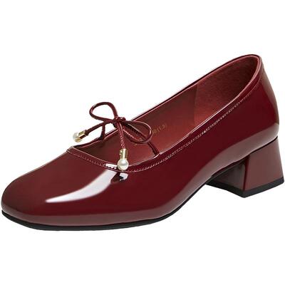 百思图春季红色一脚蹬通勤单鞋