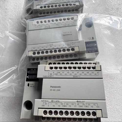 议价9成新FP-XL30R控制器plc AFPX0L14R-F/AFPX0L30R-F/0L40R-F现