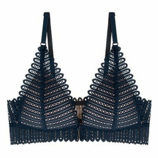 前扣内衣女蕾丝性感纯欲奶罩无钢圈薄款大胸显小法式聚拢文胸套装