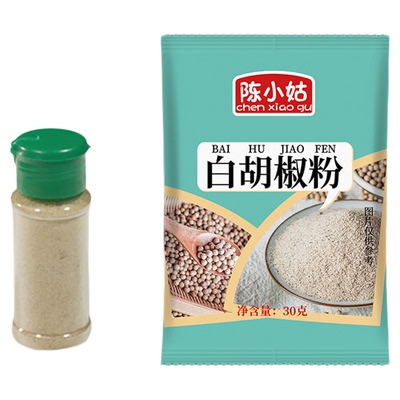 家用纯白胡椒粉调味料