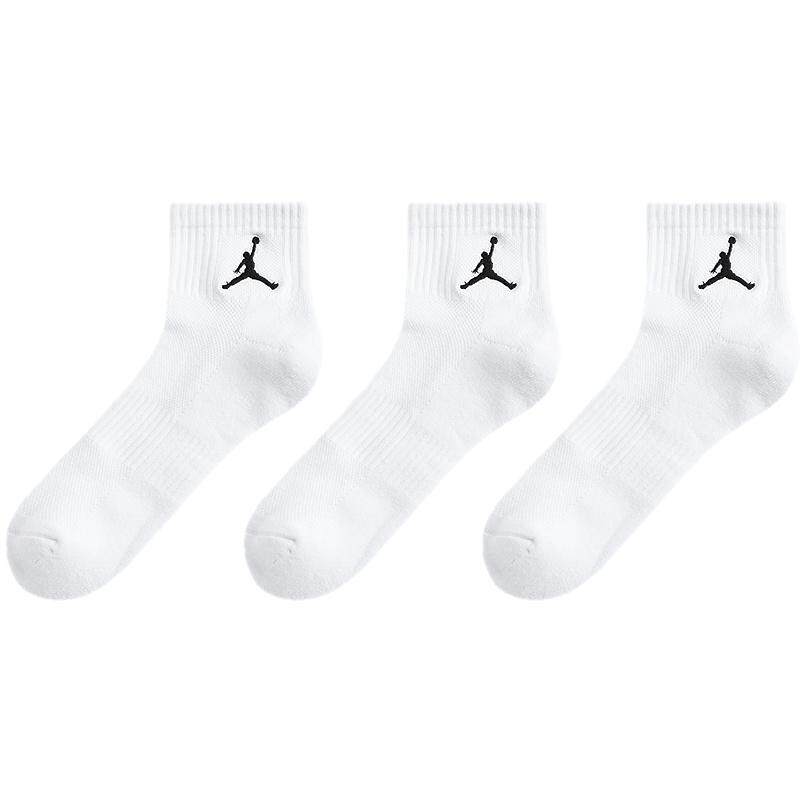 Jordan儿童运动袜新品上市