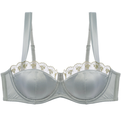 宝诗嫣大胸显小缎面内衣套装