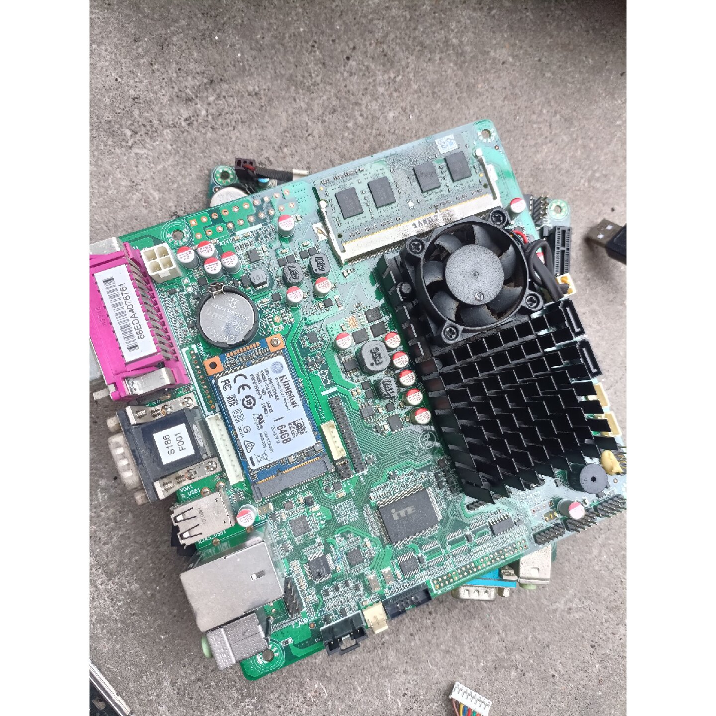 议价小主板正常使用ITX1037UV11配有挡板2维修图片