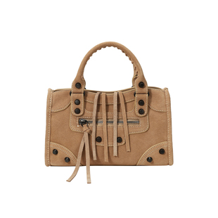 南风Chio2nd 栗子暖咖手提包包女款秋冬复古真皮机车包单肩斜挎包