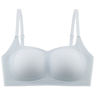 春夏新款小胸提拉聚拢无痕内衣四角杯软支撑收副乳隐形粉底液文胸