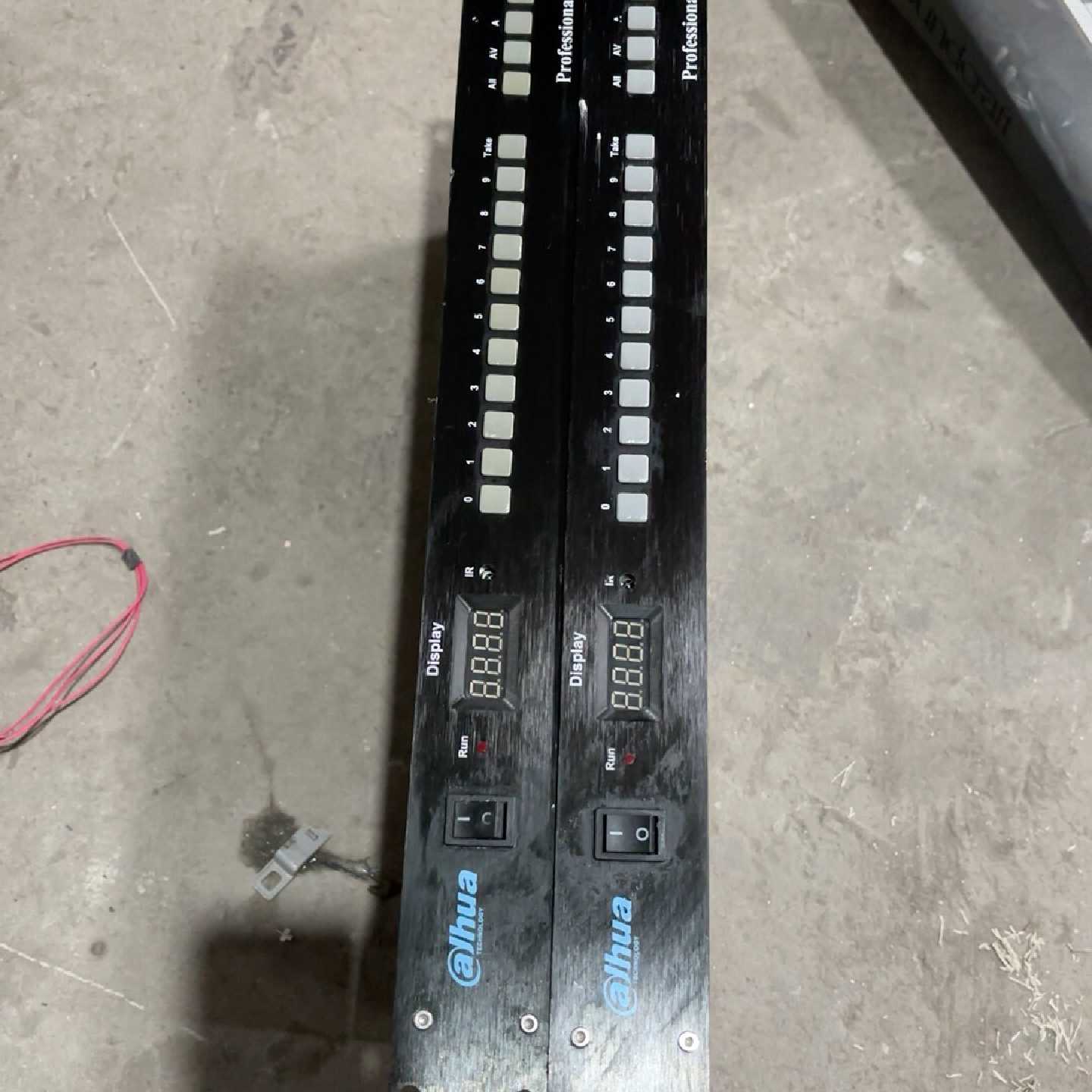大华DHM-VIDEO0804-001专业视频矩阵切换器，议价