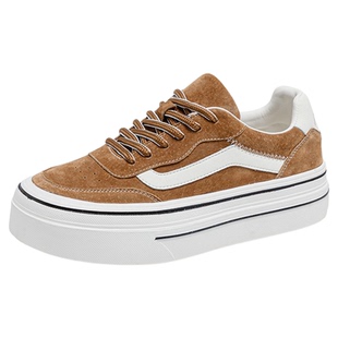 真皮板鞋女款2025新款巨好看不累脚的鞋子舒服厚底鞋百搭学生磨砂