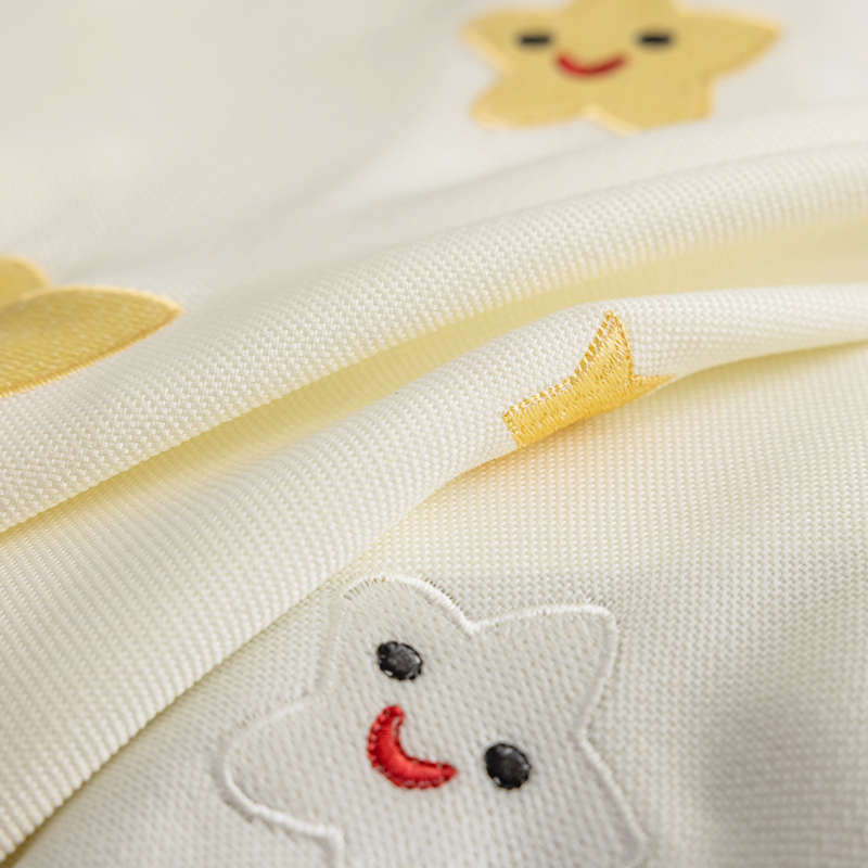 新款遮光布窗帘儿童男孩女孩卧室客厅笑脸星星卡通绣花丝绒麻布帘