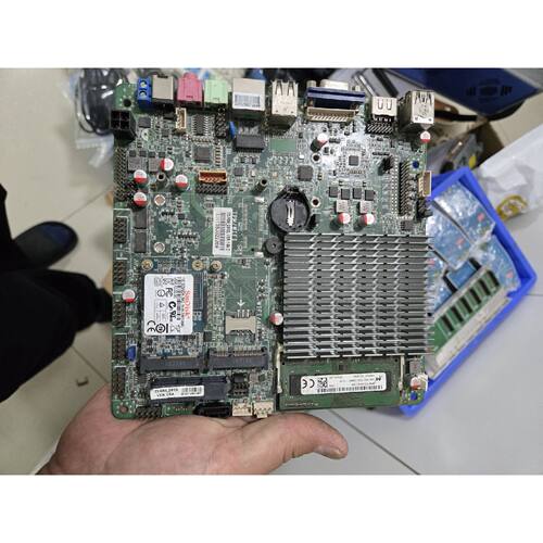 研域工控主板 ITX-M56 D812L VER:1.6A，