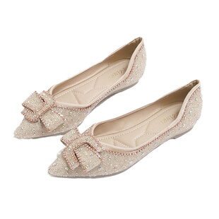 尖头单鞋女2026新款夏季法式浅口水钻平底瓢鞋软底大码船鞋41到43