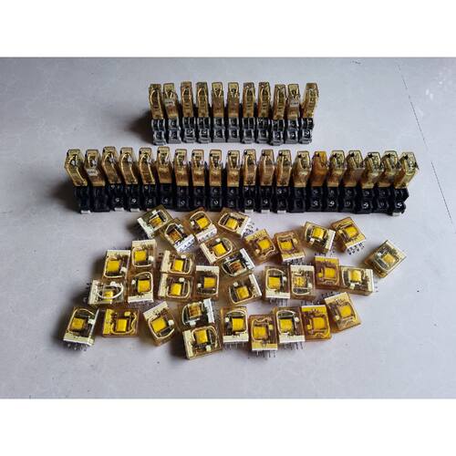 RH1B-U DC24V 和泉 继电器