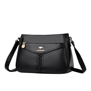 袋鼠真皮女包斜挎包包女款2025新款小包单肩包妈妈包女大容量百搭