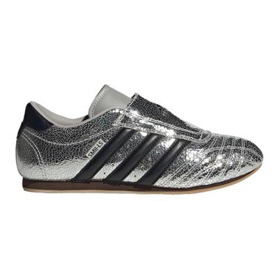 阿迪达斯三叶草经典运动鞋