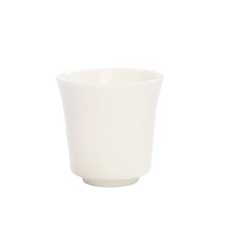 泡茶杯简约白色陶瓷茶杯