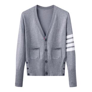 春秋季2025新款女装针织开衫灰色爆款毛衣短款小个子香风tb外套女