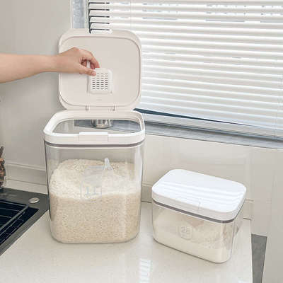 家用面粉储存罐食品级按压式米桶密封收纳盒防潮防虫米面储存容器