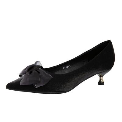 绸缎蝴蝶结浅口高跟鞋