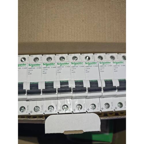 在线议价施耐德C65N-DC直流断路器 1P C40A