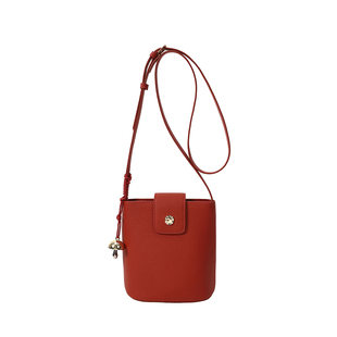 南风Chio2nd 真皮 牛皮 戚风云影水桶包包女秋冬通勤单肩斜挎小包