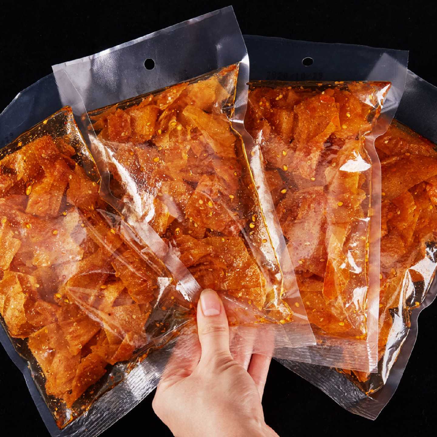 湖南香辣豆干手撕豆皮麻辣辣味小零食125g网红办公室休闲点心