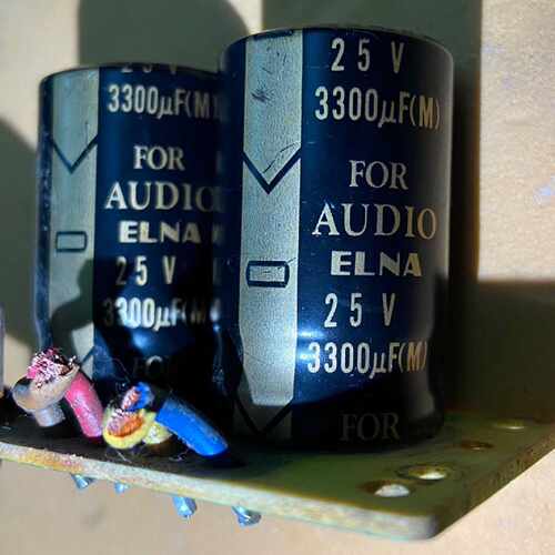 议价日本依娜25V3300UF音频专用滤波电容for audio维修