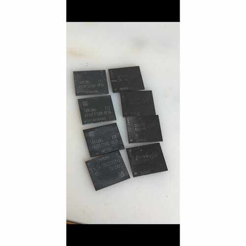 （议价）D9ZPM显存颗粒8个220包邮