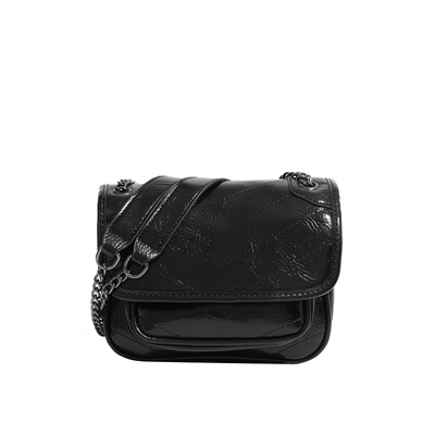 URBANRFERED高级质感链条斜挎包