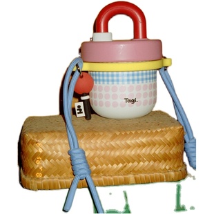 Tagi.想象i《塔皮小锁》礼物波点格纹吸管保冷杯胖胖斜挎保温杯