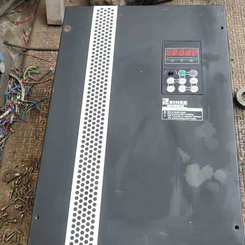 询价-正弦变频器37KW，SINE303TC-037，成色