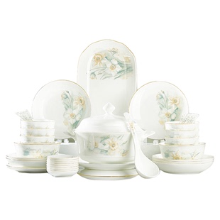 骨瓷碗盘家用2026新款高颜值碗碟套装餐具碗筷盘子乔迁送礼礼盒装