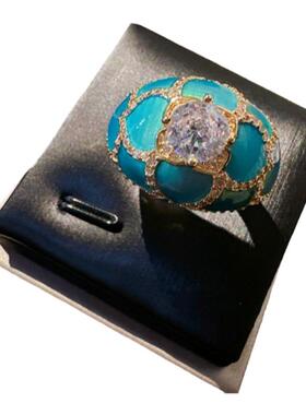 奥地利宫廷花瓣宝石戒指 古董感 镀18K金 弧形立体锆石戒指 组合