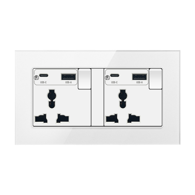 港澳国际通用多功能/英标带USB-C快充18W墙插开关暗装白色玻璃