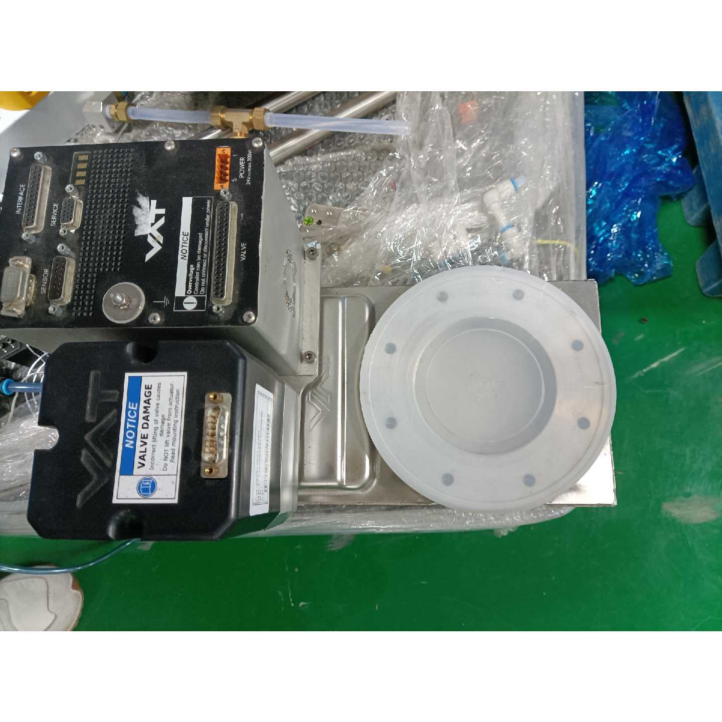 瑞士VAT蝶阀控制器，型号64240-PEHG-BFX1/0&mdash;议价