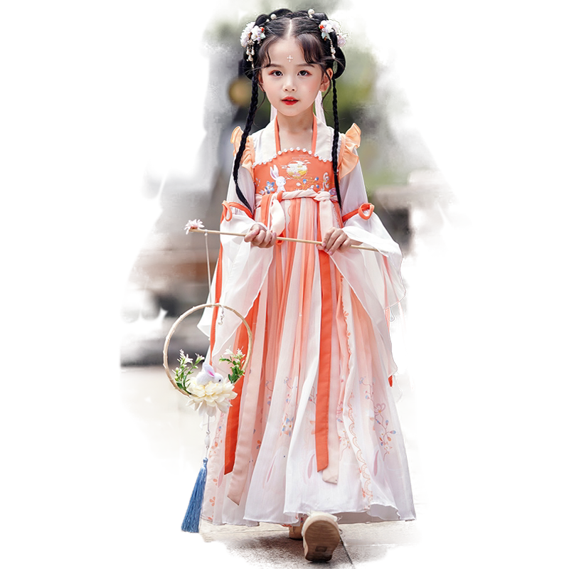 女童古筝演出汉服圆领袍