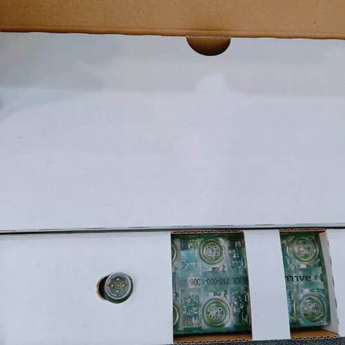 议价巴鲁夫BNI0008 BNI IOL-710-000-K006 模拟量和IO混合模块 全