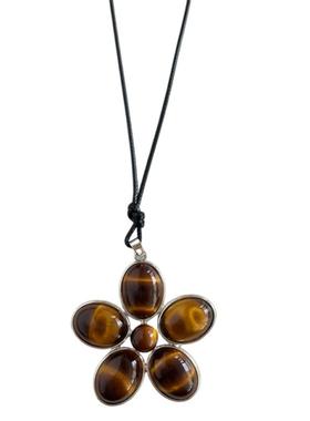 高级感花朵项链女2025新款